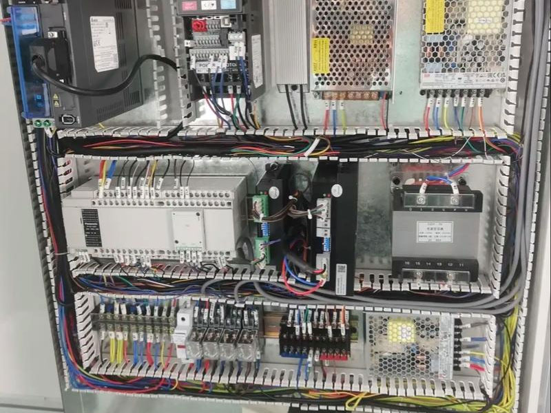 配电柜线槽.jpg